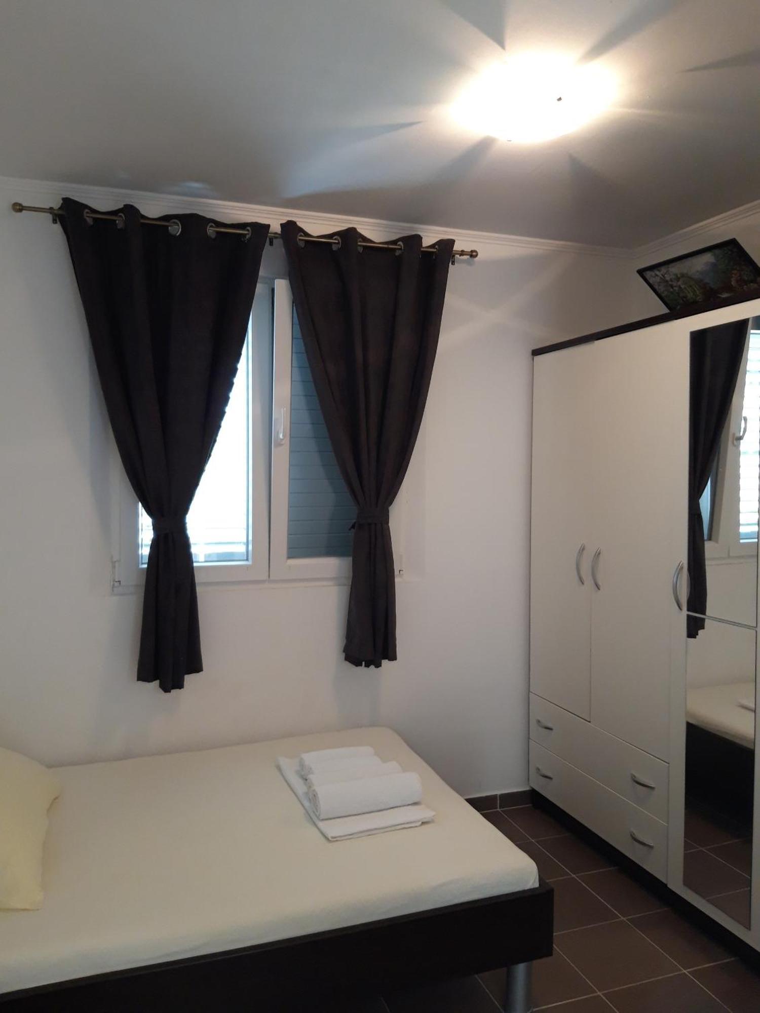 Apartments By The Sea Cove Blaca, Mljet - 4899 Saplunara Pokoj fotografie